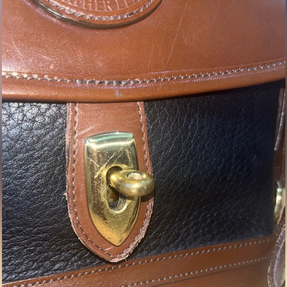 Vintage Dooney & Bourke - Picture 4 of 17